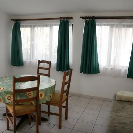 Apartman With A Parking Space Srima - Vodice, - 13874