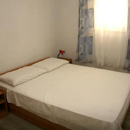 Apartamento With A Parking Space Srima - Vodice, - 13874 *